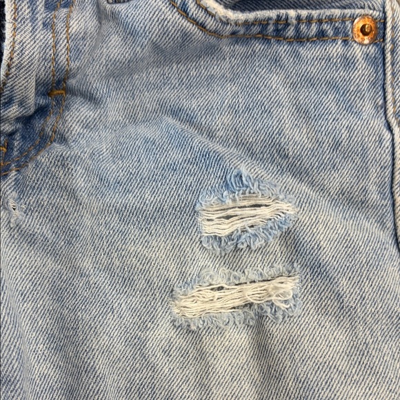 Levi's Light Blue Denim Kids Shorts - Picture 5 of 15